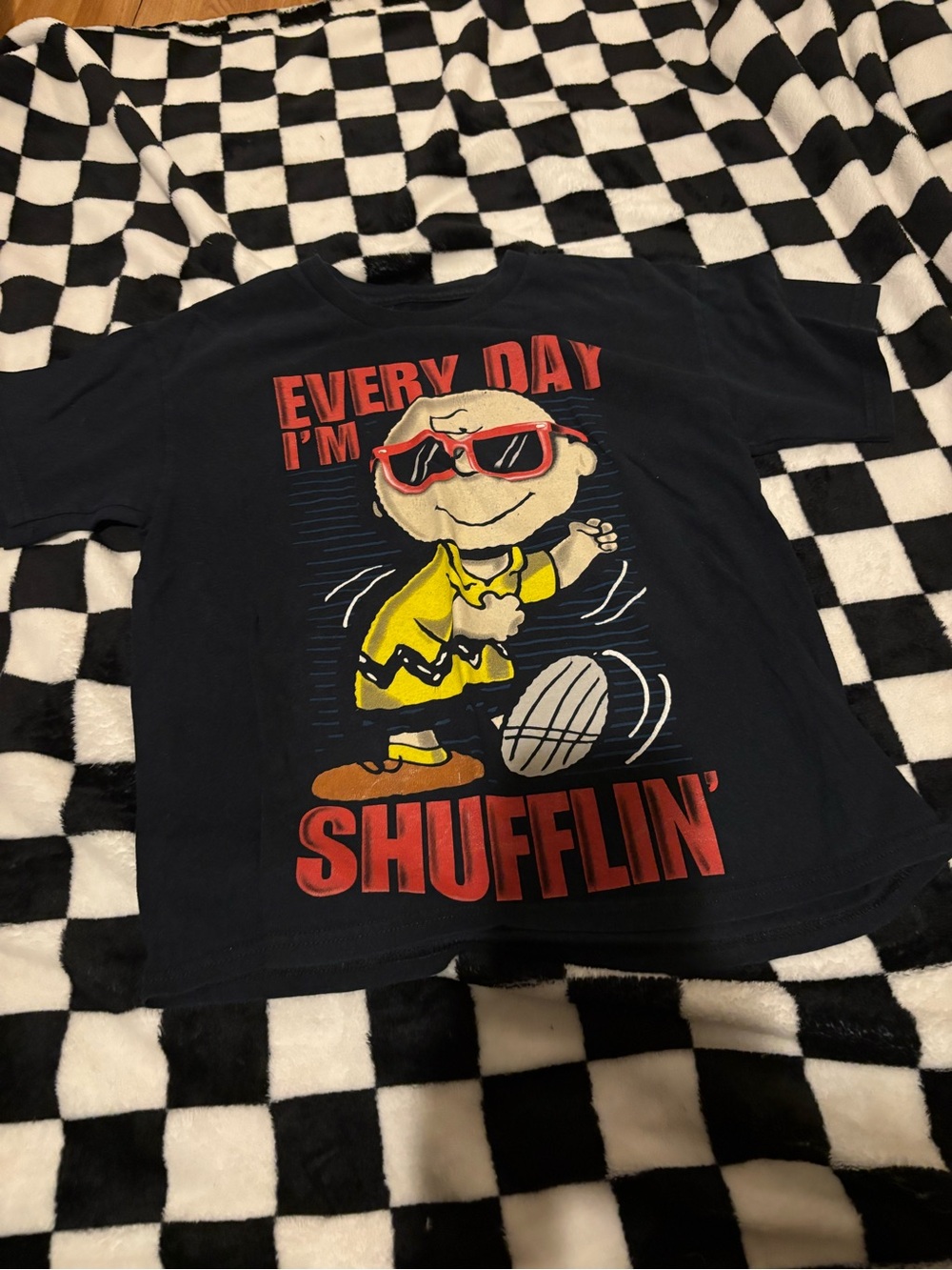 Boys medium 10/12 Charlie Brown peanuts shirt